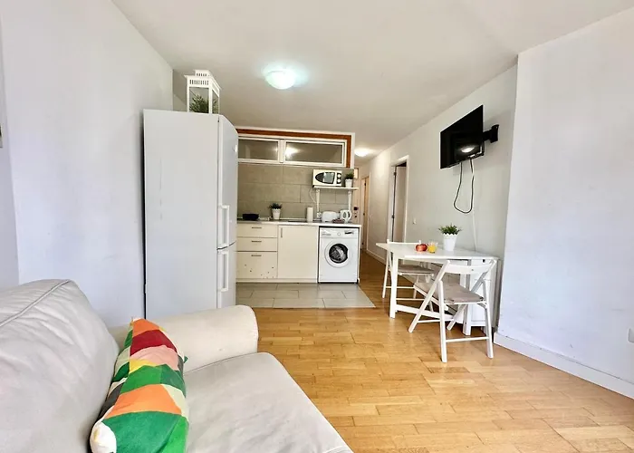 Torres De Yomely - M1b Apartament